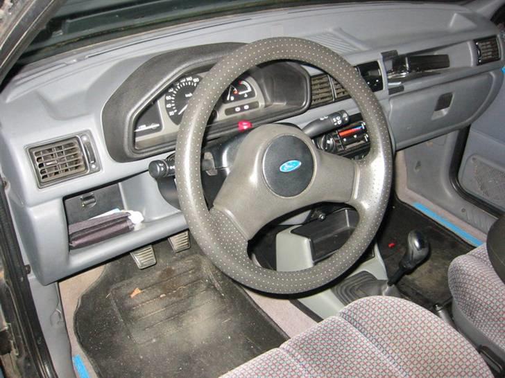 Ford Fiesta XR2i  "Solgt" billede 6