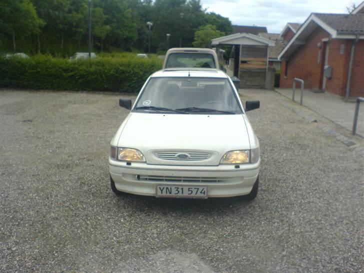 Ford Escort (solgt) billede 1