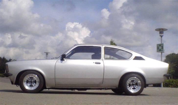 Opel Kadett C Coupe "solgt" billede 10