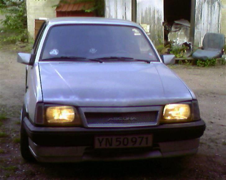 Opel ascona billede 8