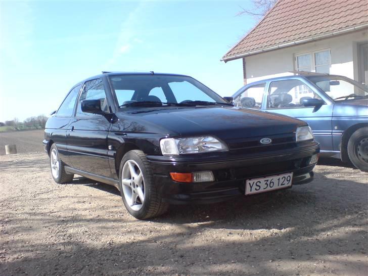 Ford escort xr3i 1,8 solgt :( - kommer flere billedet idag billede 1