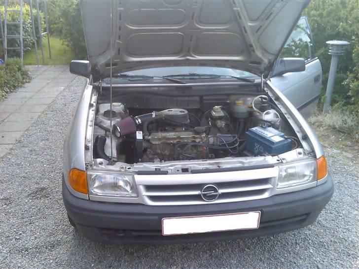 Opel Astra F Sedan billede 1