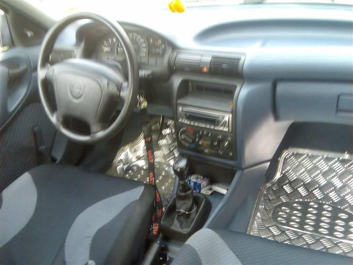 Opel Astra F Sedan billede 5