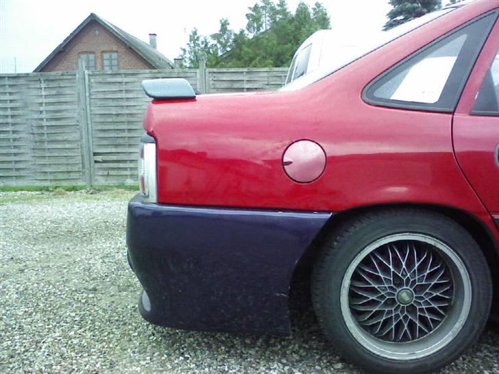 Opel Vectra a *SOLGT* - Billede taget 25/06/07 billede 4