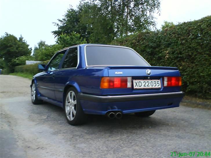 BMW 320i E30 *Solgt* billede 6