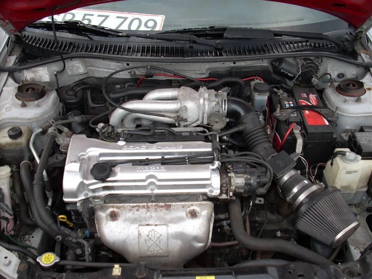 Mazda 323F BA SOLGT! billede 8