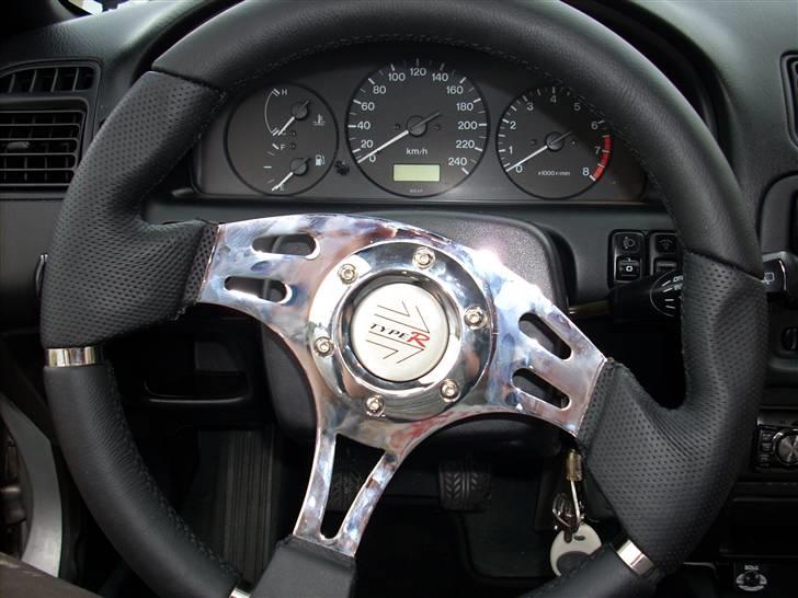 Mazda 323F BA SOLGT! billede 9