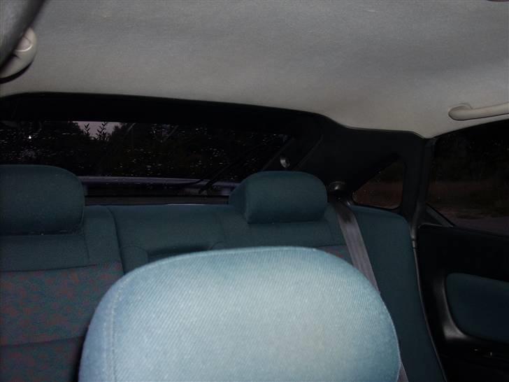 Mazda 323F BA SOLGT! billede 15