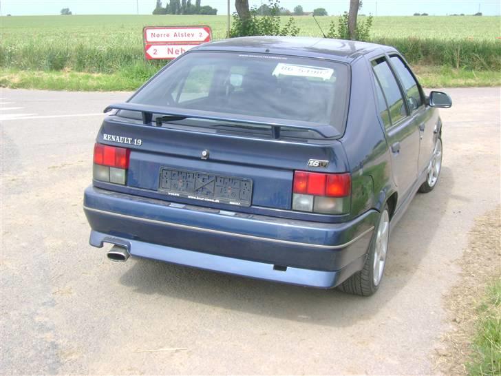 Renault 19 1,8 16v solgt :( billede 7