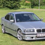 BMW E 36 Sedan "solgt"