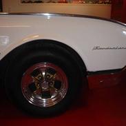 Ford Thunderbird