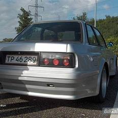 BMW e 30 320i (solgt)