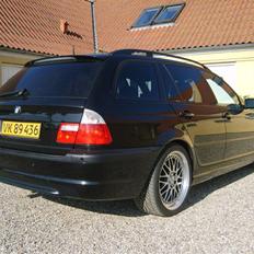 BMW 330d M sport Touring van, SOLGT
