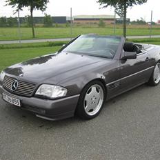 Mercedes Benz sl 300 cabrio