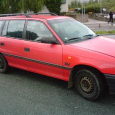 Opel astra stcar