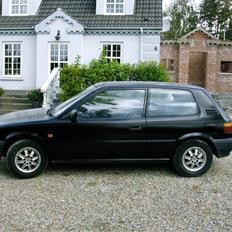 Toyota 1,3 XLi (SOLGT)