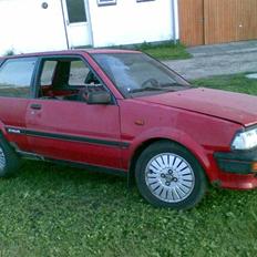 Toyota Starlet 1,3s solgt