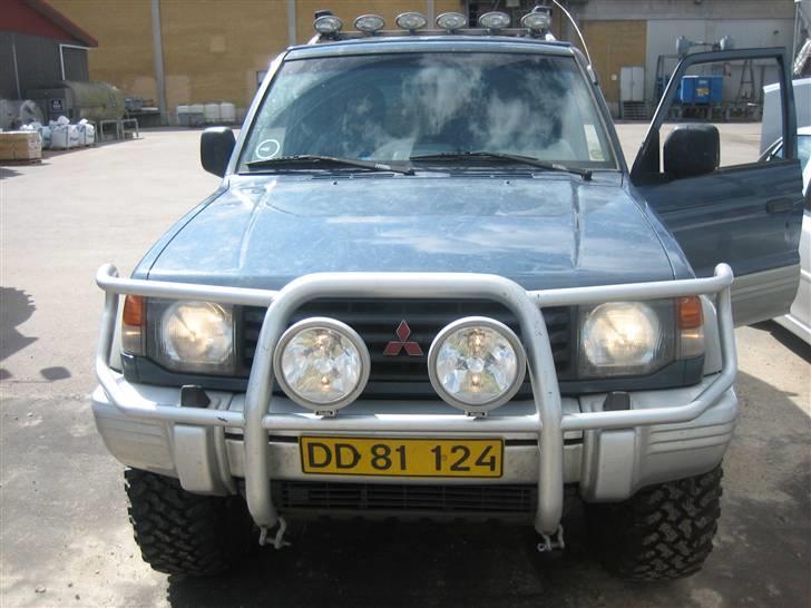 Mitsubishi Pajero 3.0 V6 24V - en lille tur på slagteri. billede 1