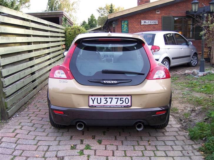Volvo C30 1,6D  SOLGT - Dobbelt udstødning fra Heico billede 1
