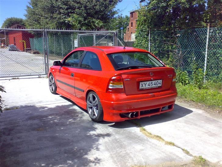 Opel Astra 2,0 16v sport SOLGT - v. rørdal bedreskabsby billede 2