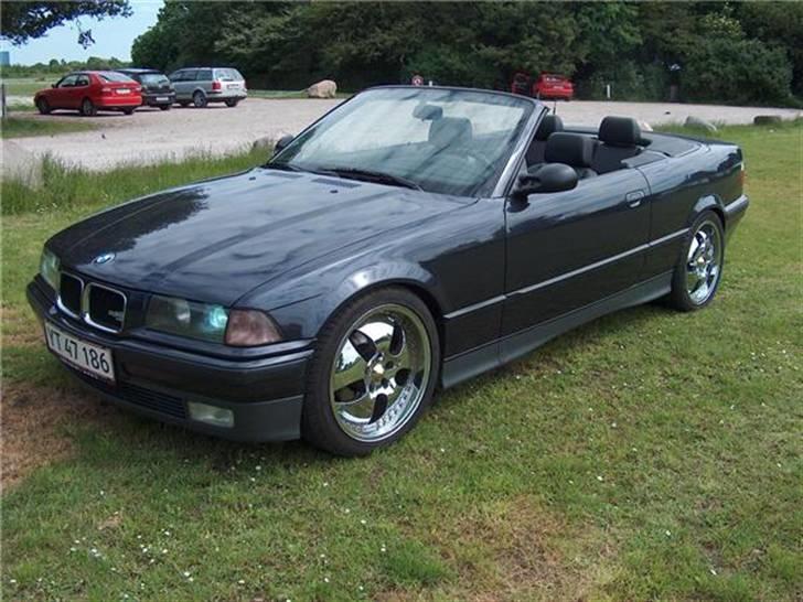 BMW 320i cabriolet ]SOLGT] billede 9