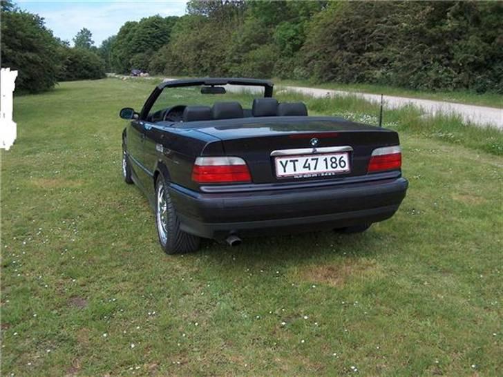 BMW 320i cabriolet ]SOLGT] billede 11