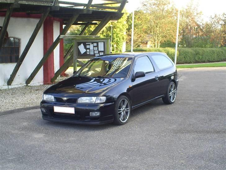 Nissan Almera SRX/GTI billede 1