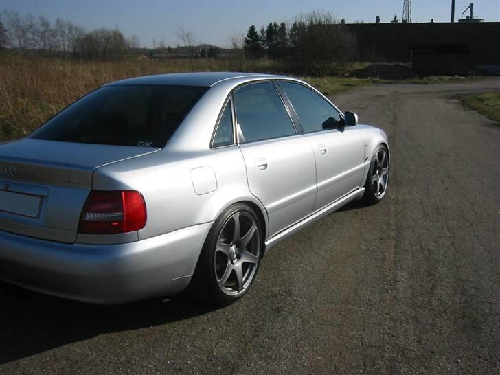 Audi A4 Turbo  SOLGT billede 9