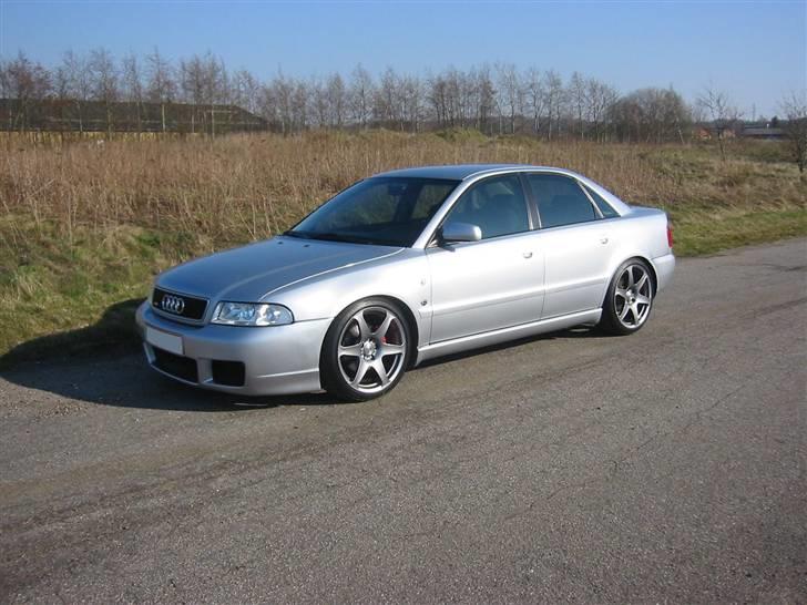 Audi A4 Turbo  SOLGT billede 14