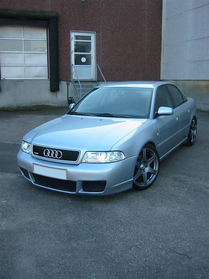 Audi A4 Turbo  SOLGT billede 19