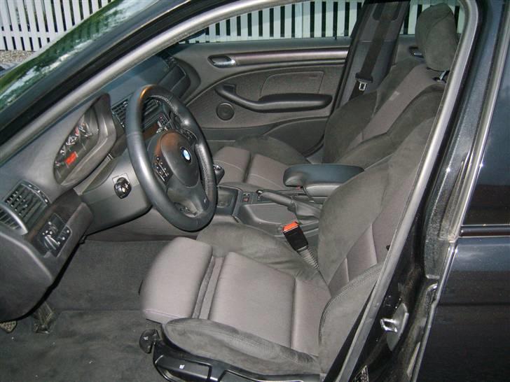 BMW 330d M sport Touring van, SOLGT billede 5