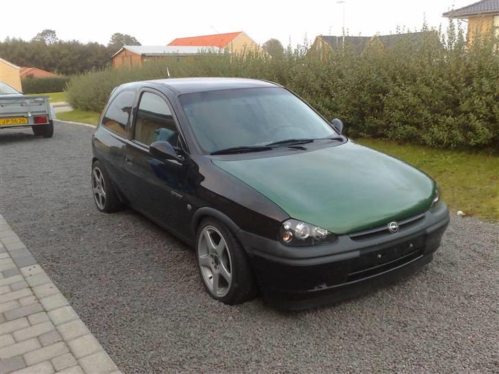 Opel CORSA SPORT billede 1