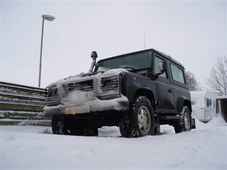 Land Rover Defender --- SOLGT --- - Vinter i Danmark billede 1