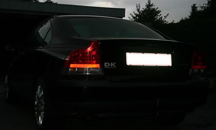 Volvo S60 2,4 140 4d billede 3
