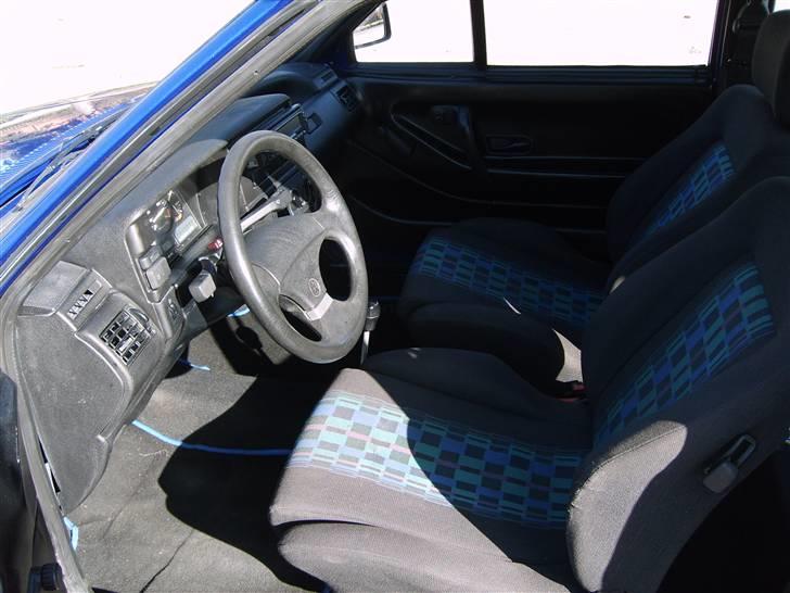 VW Polo Coupé -= SOLGT =- billede 14