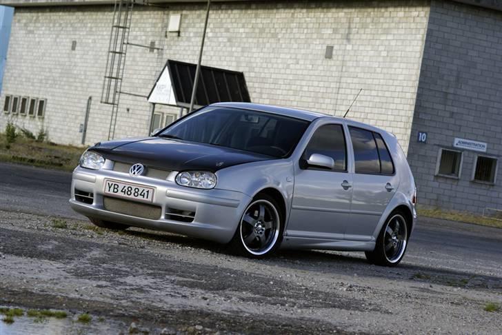 VW Golf 1,8 20v SOLGT billede 2