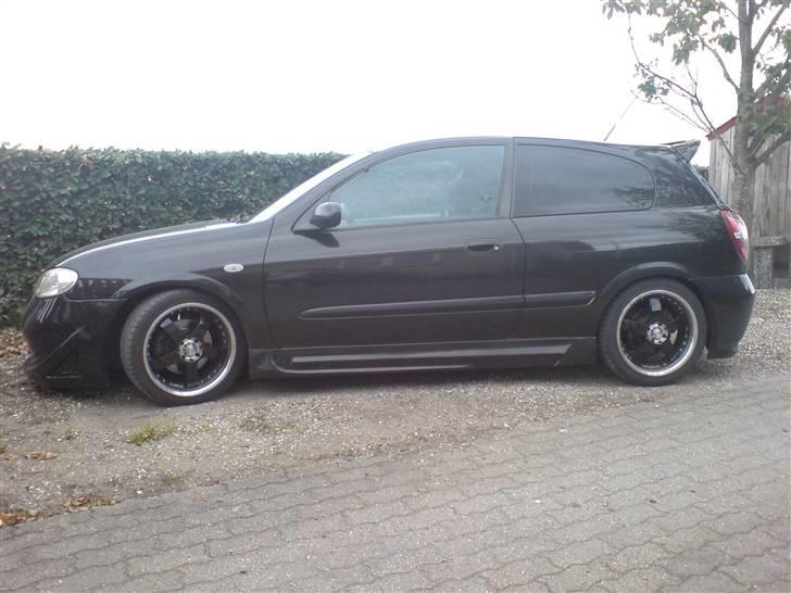 Nissan Almera - Så blev den sænket billede 4