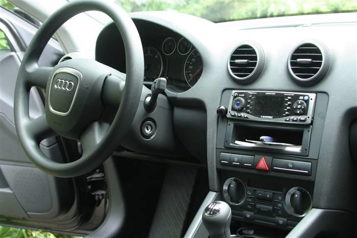 Audi A3 Sportback - Attraction - Det gamle anlæg, og rat billede 11