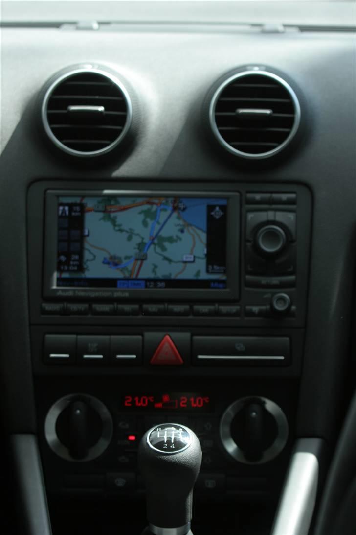 Audi A3 Sportback - Attraction - Ny Audi RNS-E billede 15