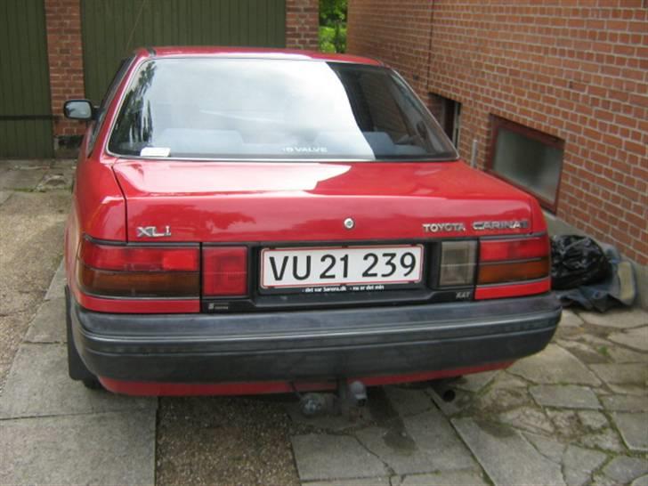 Toyota Carina 2 Total skadet billede 4