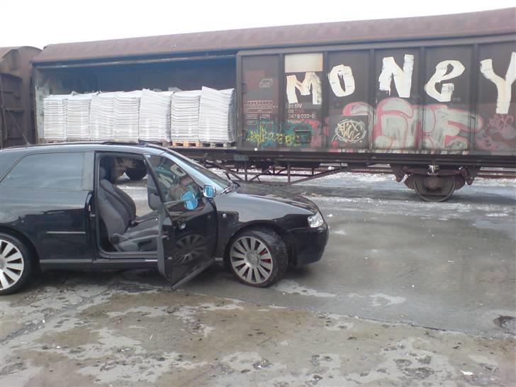 Audi A3 1.8 Turbo billede 1