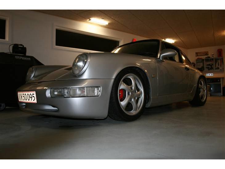 {{currentPhoto.altText}} billede {{currentPhoto.number}}