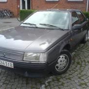 Renault 25 GTX solgt