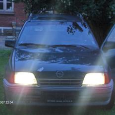 Opel Kadett død og begavet