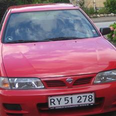 Nissan Almera (SOLGT)