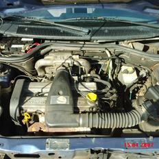 Ford Escort 1,8 16V CL solgt