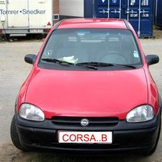 Opel corsa .B (SOLGT)