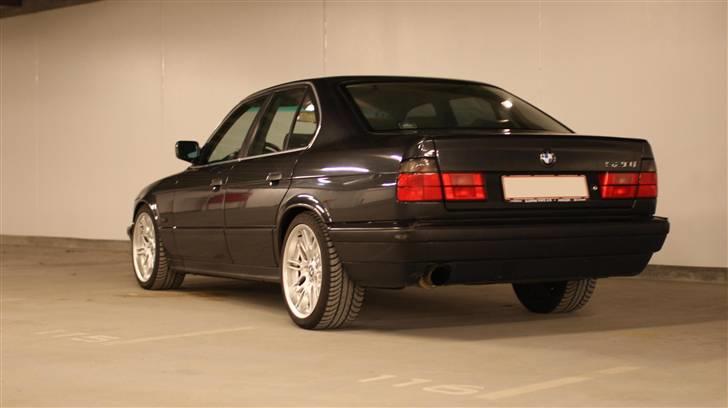BMW    E34 520i  billede 2