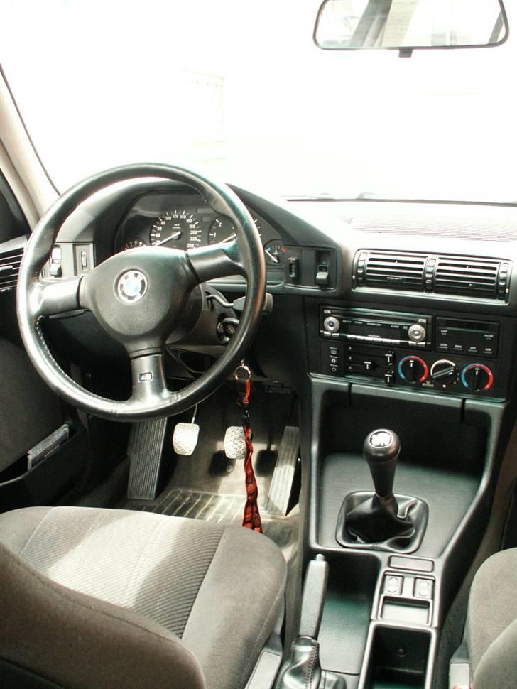 BMW    E34 520i  billede 7