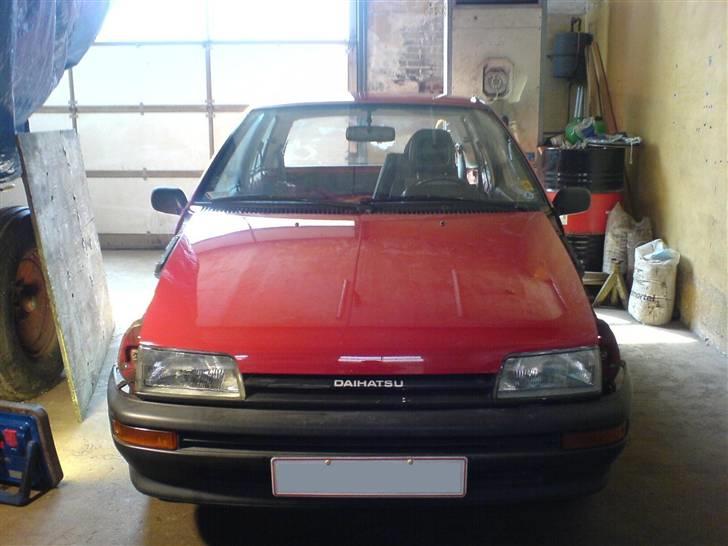 Daihatsu Charade - Projekt - Nykøb - ..Man kan næsten fornemme hvordan den fnyser og vil ud og lege med bmw´er billede 4
